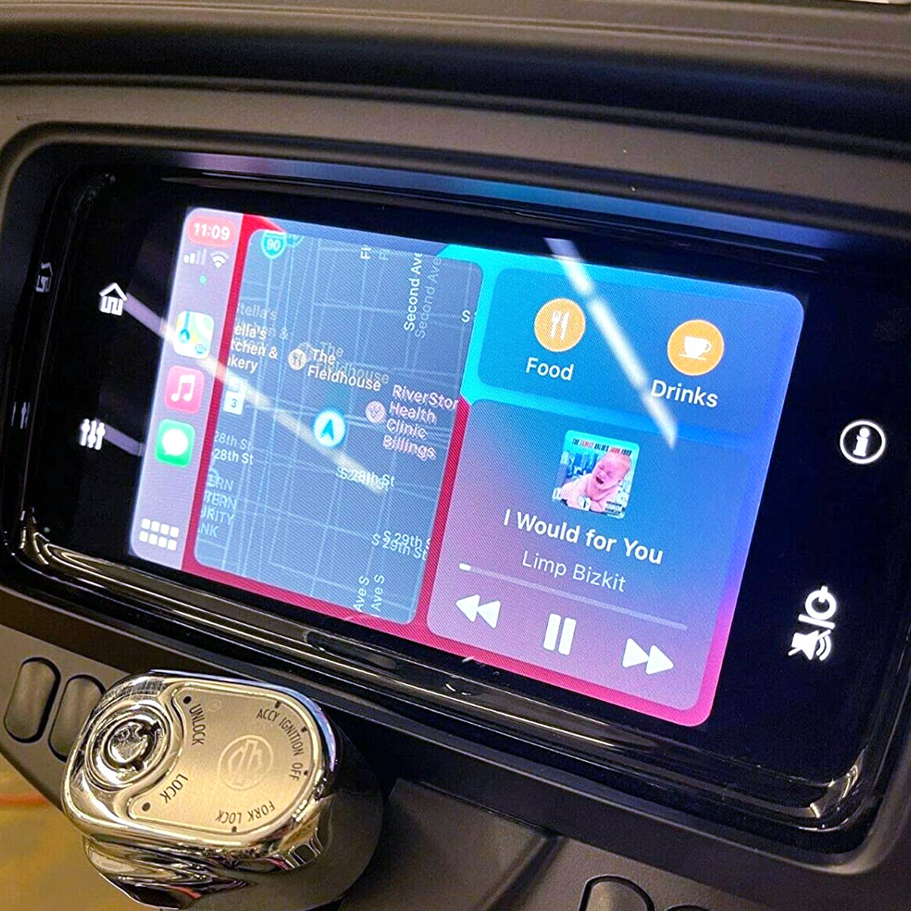 Apple CarPlay チューンアップカプラー