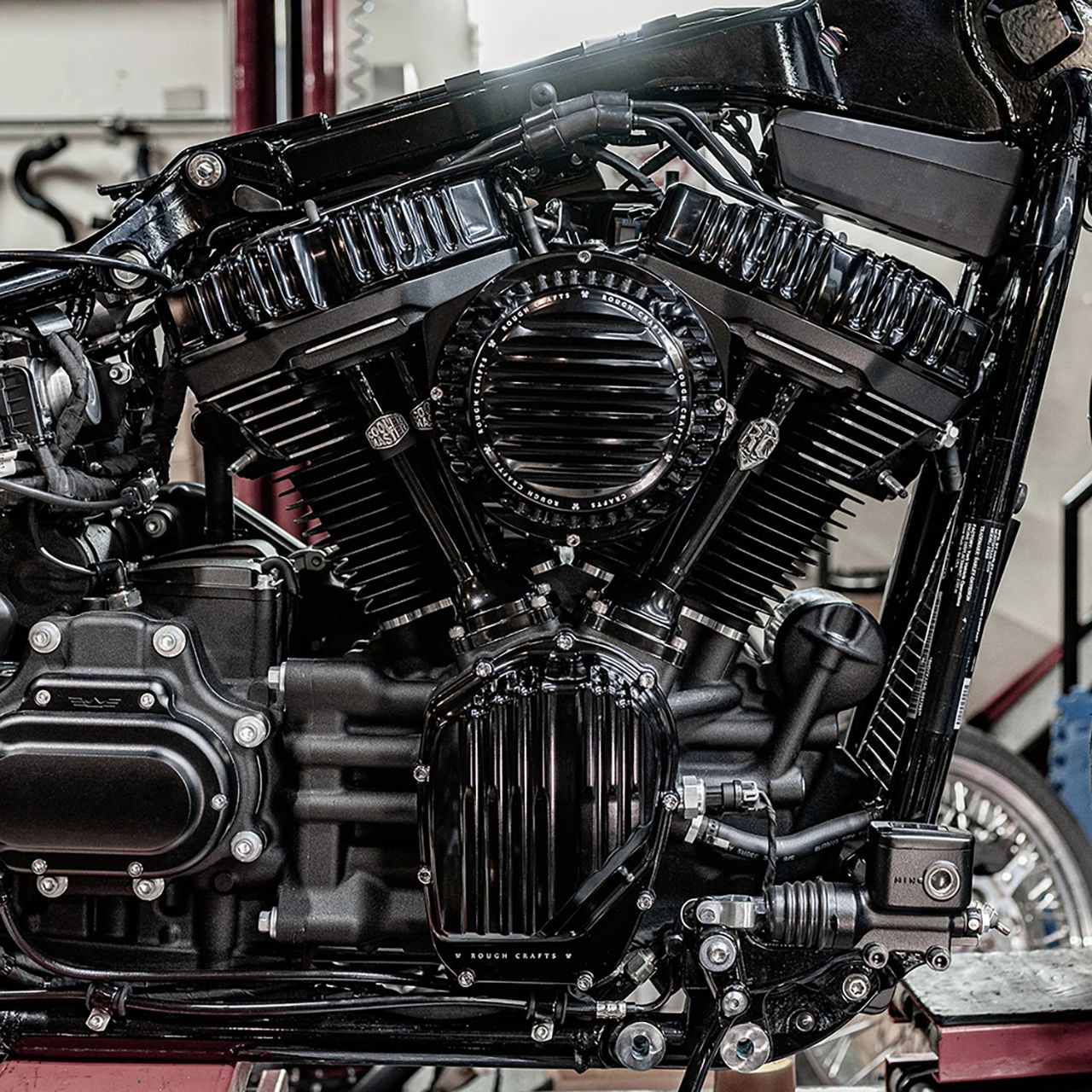 ラウンド型 エアクリーナー ブラック