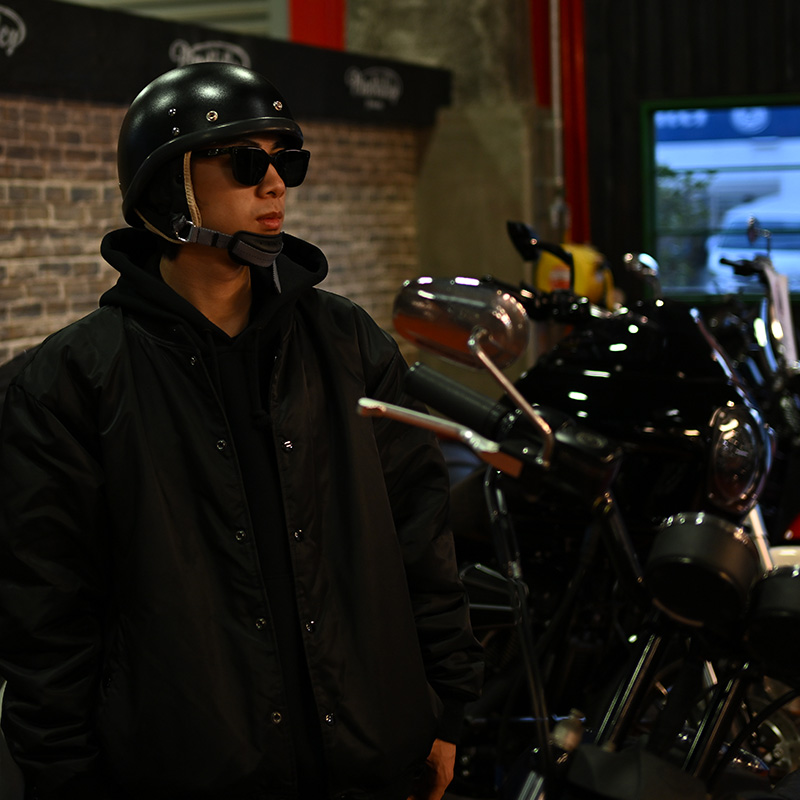 BEETLE PTR ハーフヘルメット ブラック/ブラックチンカップ