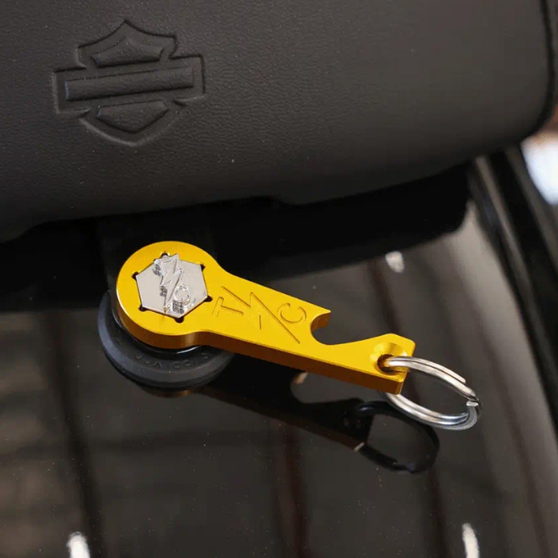 TSC シートスクリューツール/栓抜き キーホルダー ゴールド