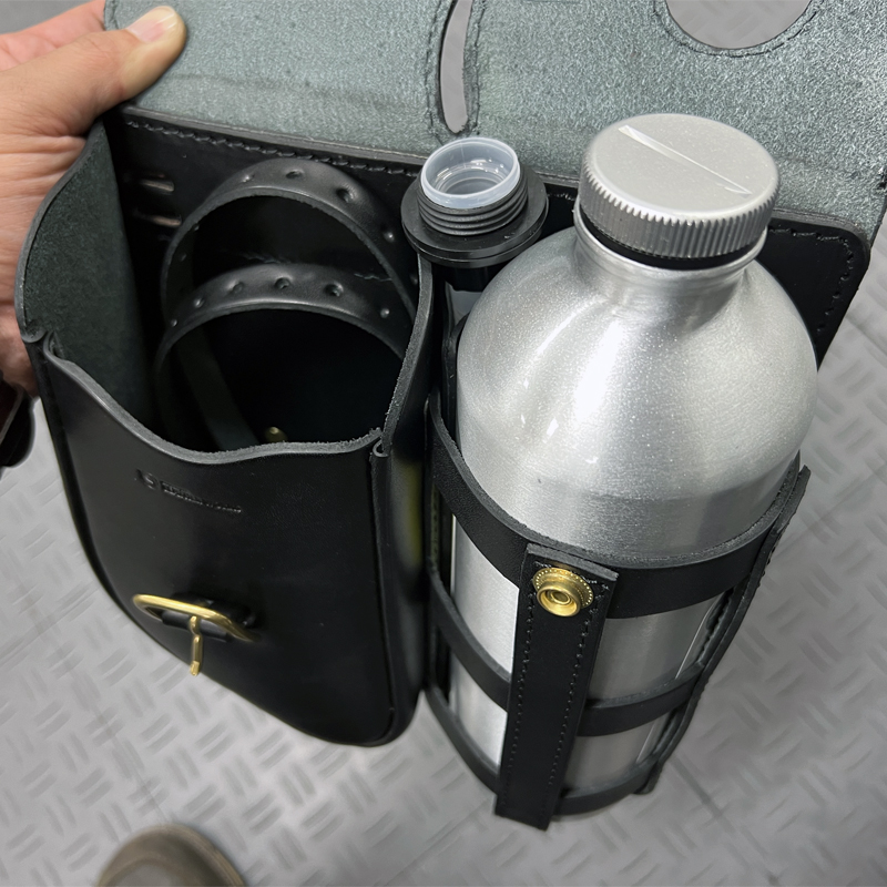 ガスバッグ レザーバッグ付きフューエルボトルホルダー ベーシックカラー