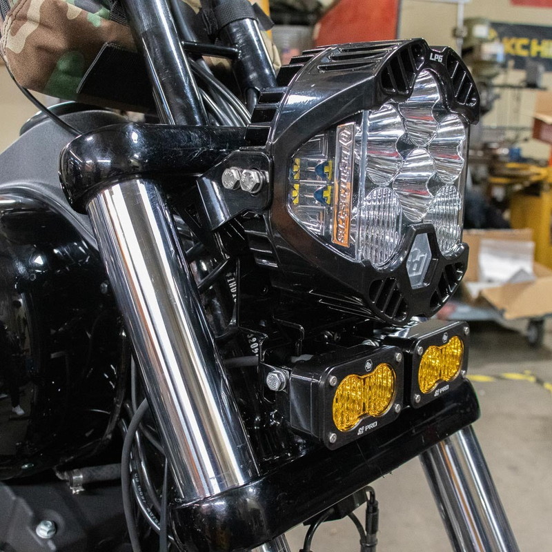 バハデザイン ネイキッド ユニバーサルLEDライトキット LP6ヘッドライト(アンバー)+S2ライト(プロ/ワイドコーナリング:ホワイト)