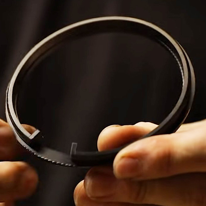 スピード/タコメータークッション