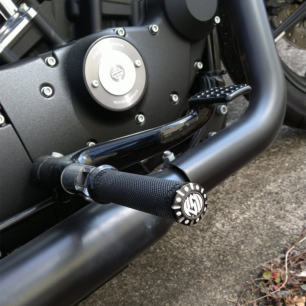 クロノ フットペグ（左右ペア） コントラストカット