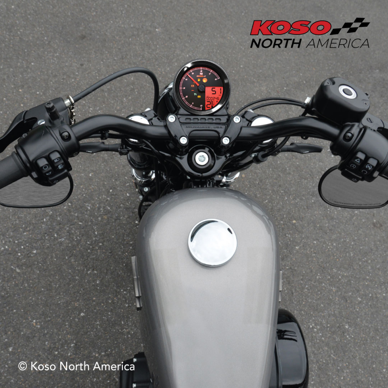 LCDカラーチェンジスピード・タコメーター ブラック