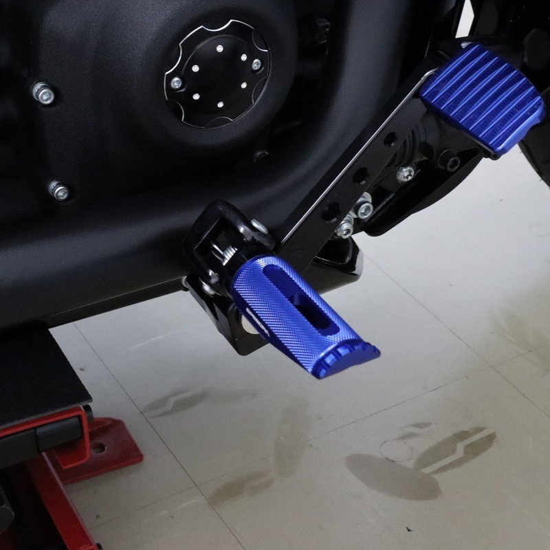 アルミ削り出し フットペグ