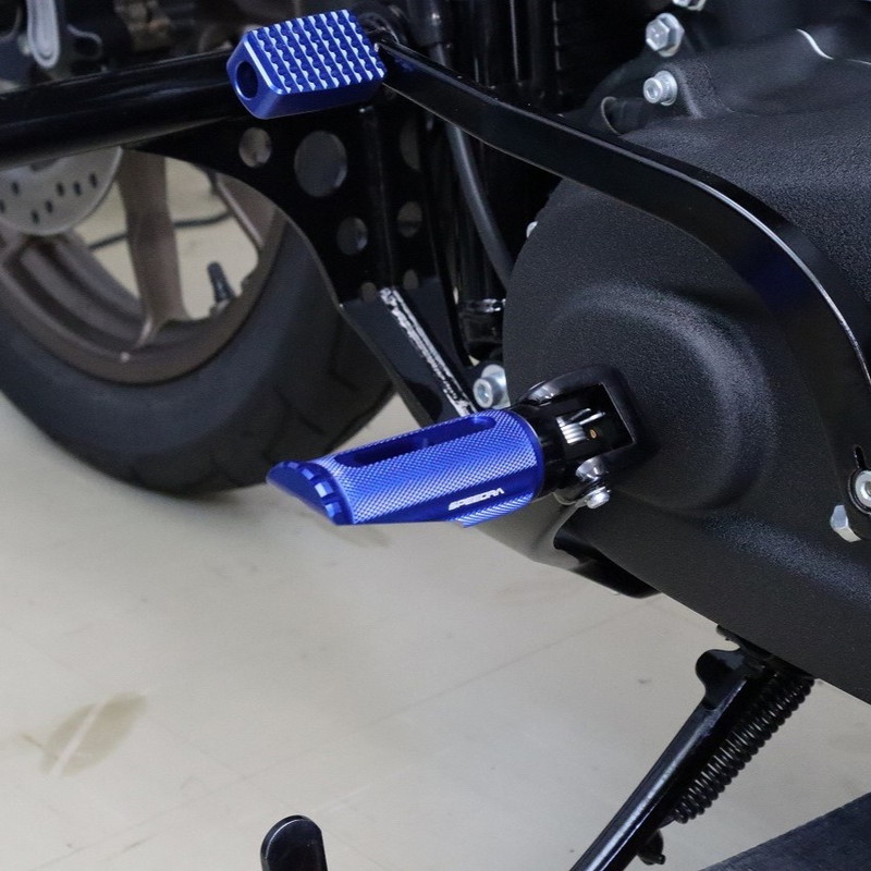 アルミ削り出し フットペグ