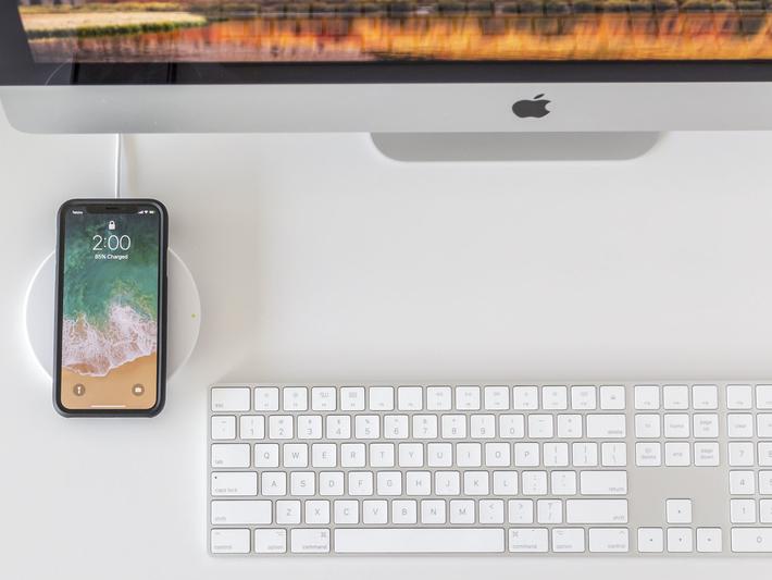 iPhone 13 ProMax用 TPU・ポリカーボネイト製ケース