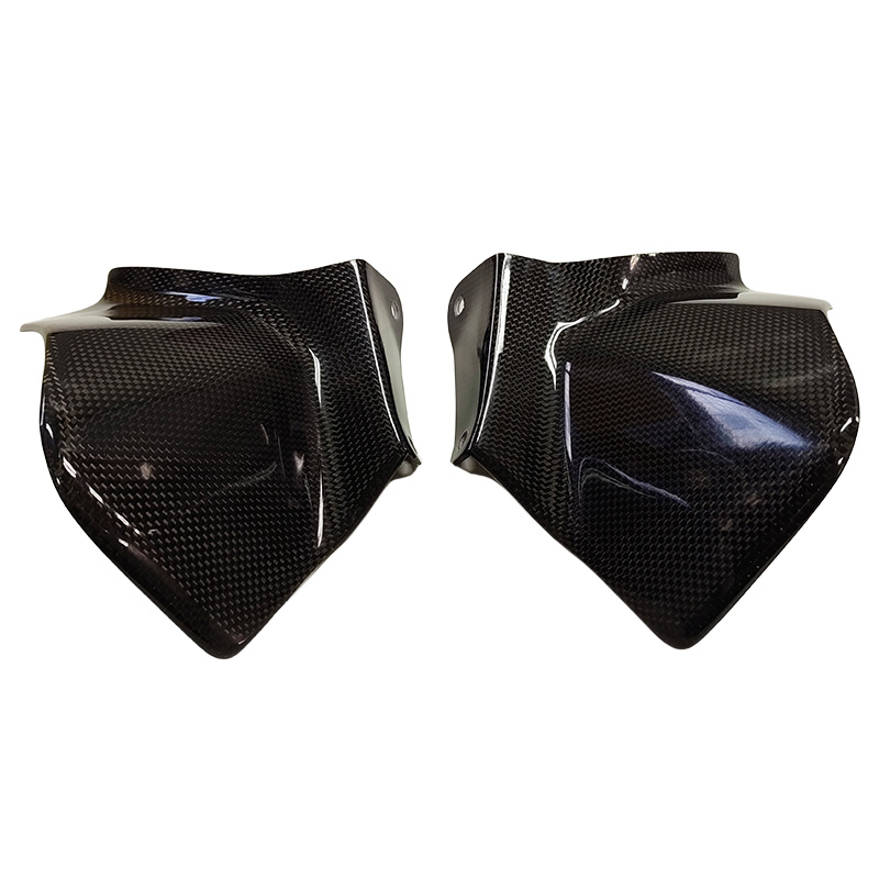 【熱対策】太ももを熱から守る ヒートガード カーボン