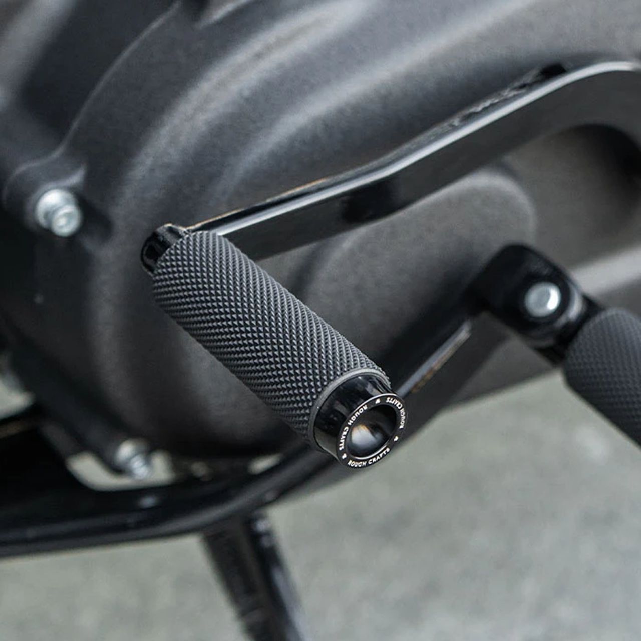 ローレットシフトペグ ブラック