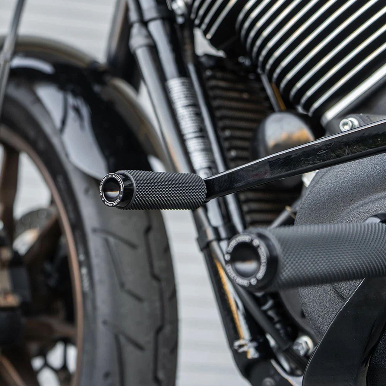 ローレットシフトペグ ブラック