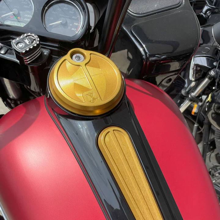 ネクストレベル フュエルタンクコンソールドア ゴールド