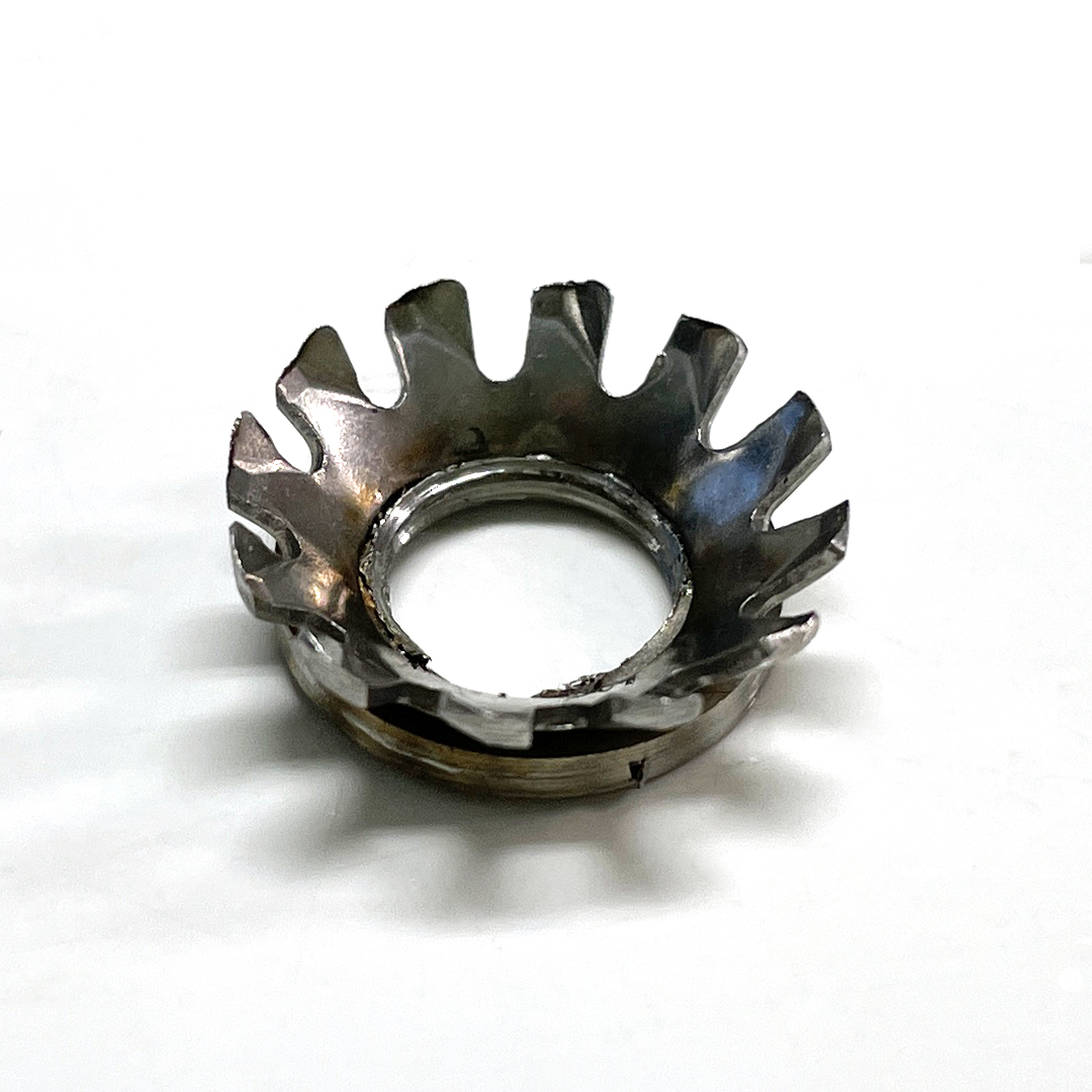 魔法のねじ タイヤバルブ用放電ナット NGC-JAPAN