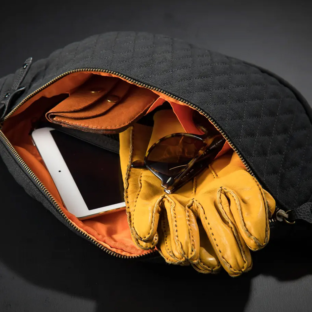 DLMS ウエスト・ボディバッグ オールドライト キャンバス ブラック