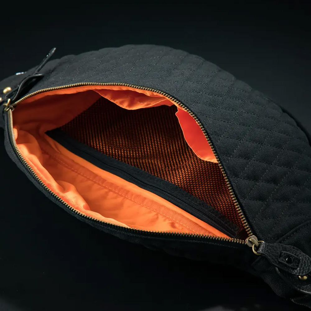 DLMS ウエスト・ボディバッグ オールドライト キャンバス ブラック