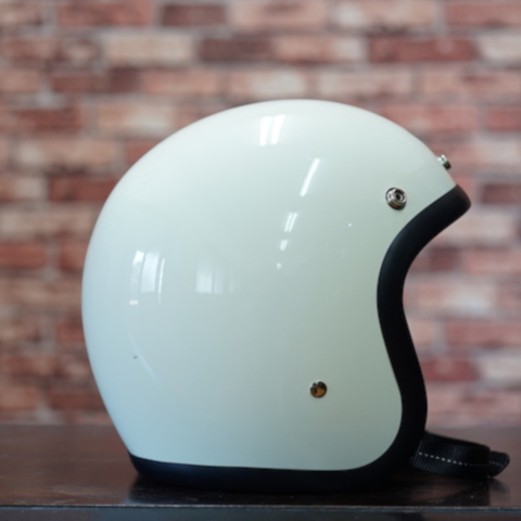 BEETLE L.A.C ジェットヘルメット アイボリー (シングルストラップ)