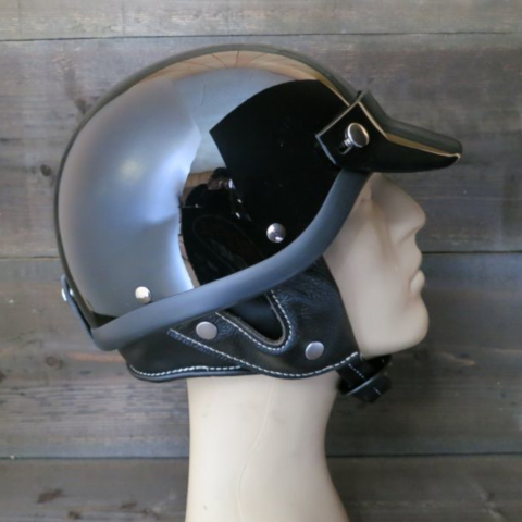 ショーティー4 ハーフキャップヘルメット ブラック/ブラックチンカップ