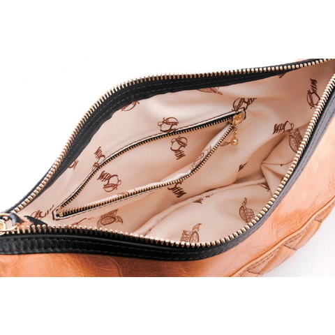 DINマーケット SHMレザーショルダーバッグ