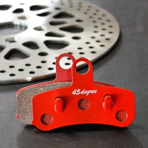 27Rナチュラル ブレーキパッド ハーレー専用開発<赤パッド> 1セット