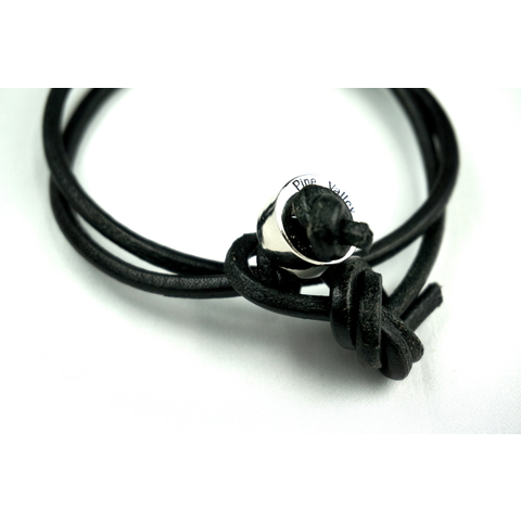 【在庫限り】 レザーブレスレット3連/ブラック