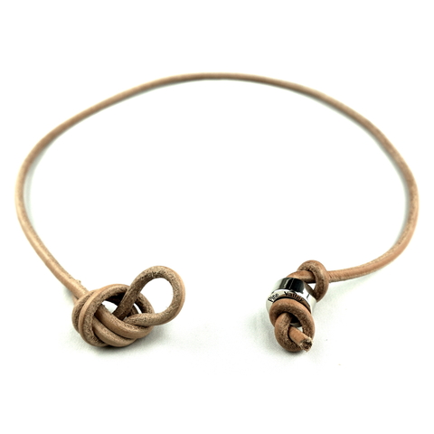 【在庫限り】 レザーブレスレット3連/ナチュラル