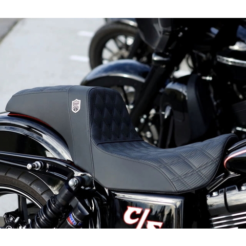 Proシリーズ SDC パフォーマンス グリッパーシート フルラティスステッチ